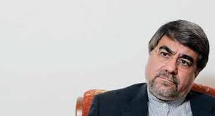 جنتی وآنهاکه نمی دانند سیمین مرداست یا زن