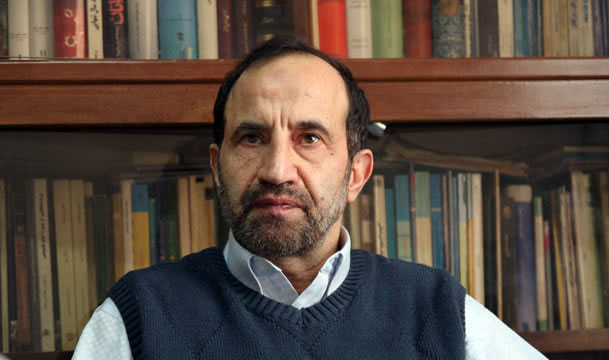 بازی خطرناک دولت نهم و دهم با اقتصاد ایران