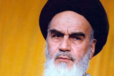 امام خمینی (ره) : قانون اسلام مسبب آزادی ، دموکراسى و استقلال کشور است
