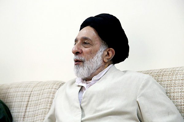 آیت الله موسوی اردبیلی به دنبال اتحاد نیروها بود