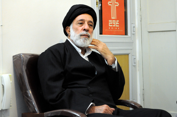 اصلاح طلبان ازساعت اول نگران بودند وانتقاد هایی می کردند وامام خمینی هم قبول داشتند