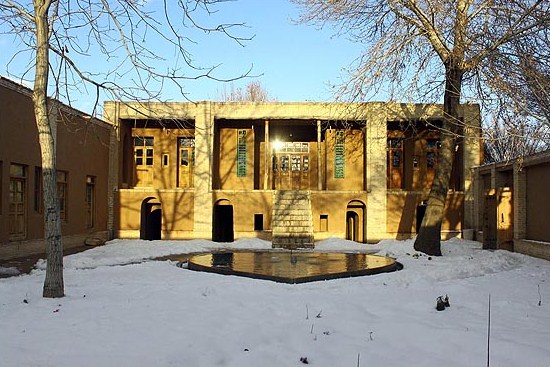 امام خمینی(ره) در چه منازلی سکونت کرد؟
