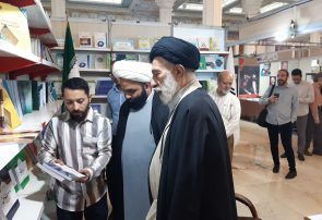 بازدید دبیر کل مجمع نیروهای خط امام(ره) از نمایشگاه بین‌المللی کتاب تهران